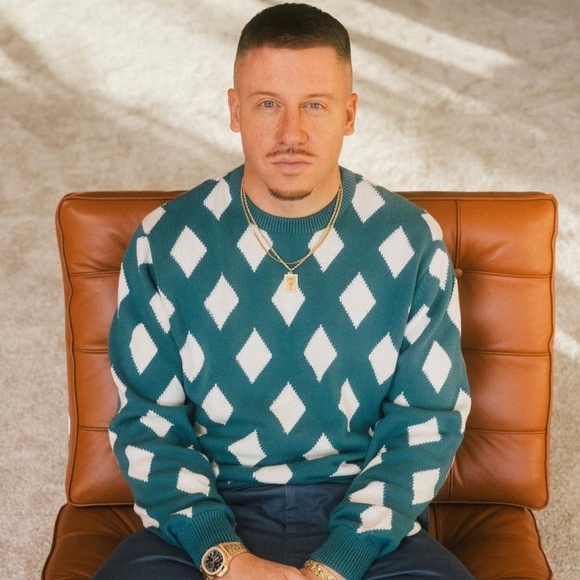 NWOT Bogey Boys Rhombus Sweater - size L - Picture 1 of 5